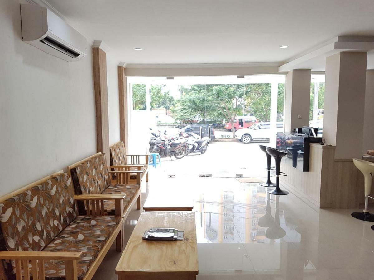 Ethan Hotel Kelapa Gading Джакарта Экстерьер фото